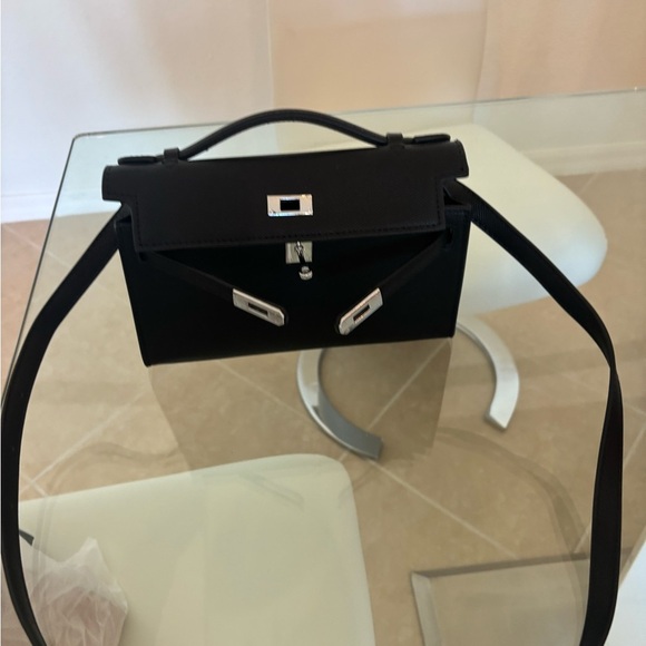 Elegant Black Small evening bag - Picture 3 of 7